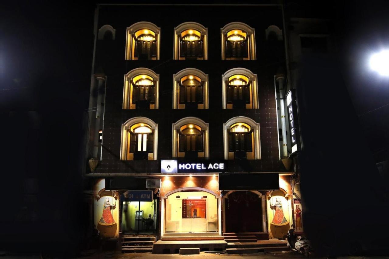 Hotel Ace Plaza Udaipur Bagian luar foto