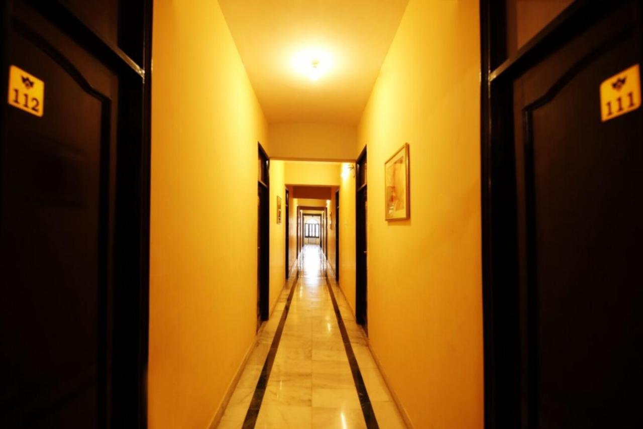 Hotel Ace Plaza Udaipur Bagian luar foto