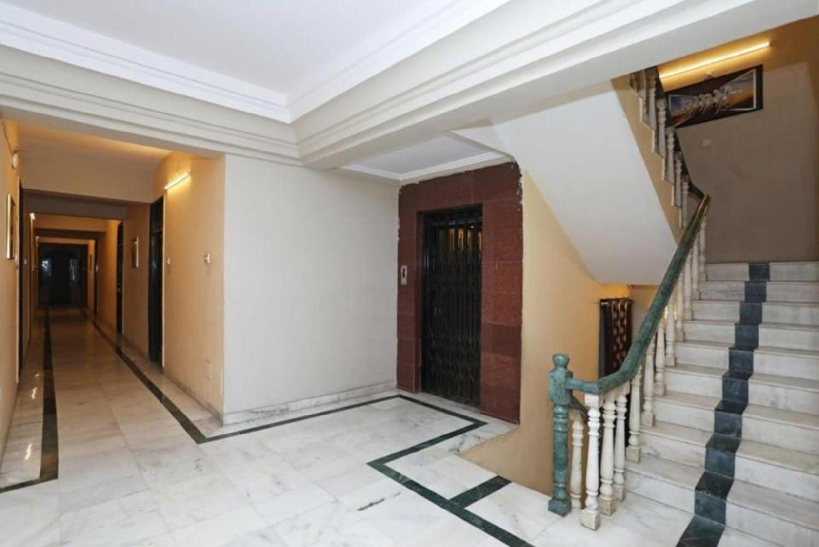 Hotel Ace Plaza Udaipur Bagian luar foto